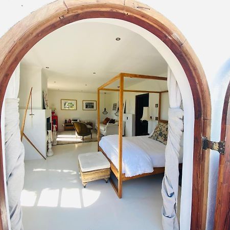 Hôtel Vineyard Retreat à Franschhoek Extérieur photo