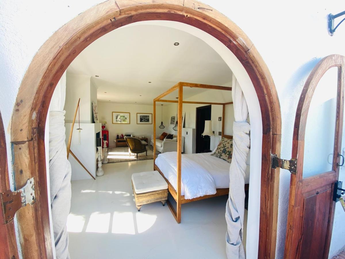 Hôtel Vineyard Retreat à Franschhoek Extérieur photo